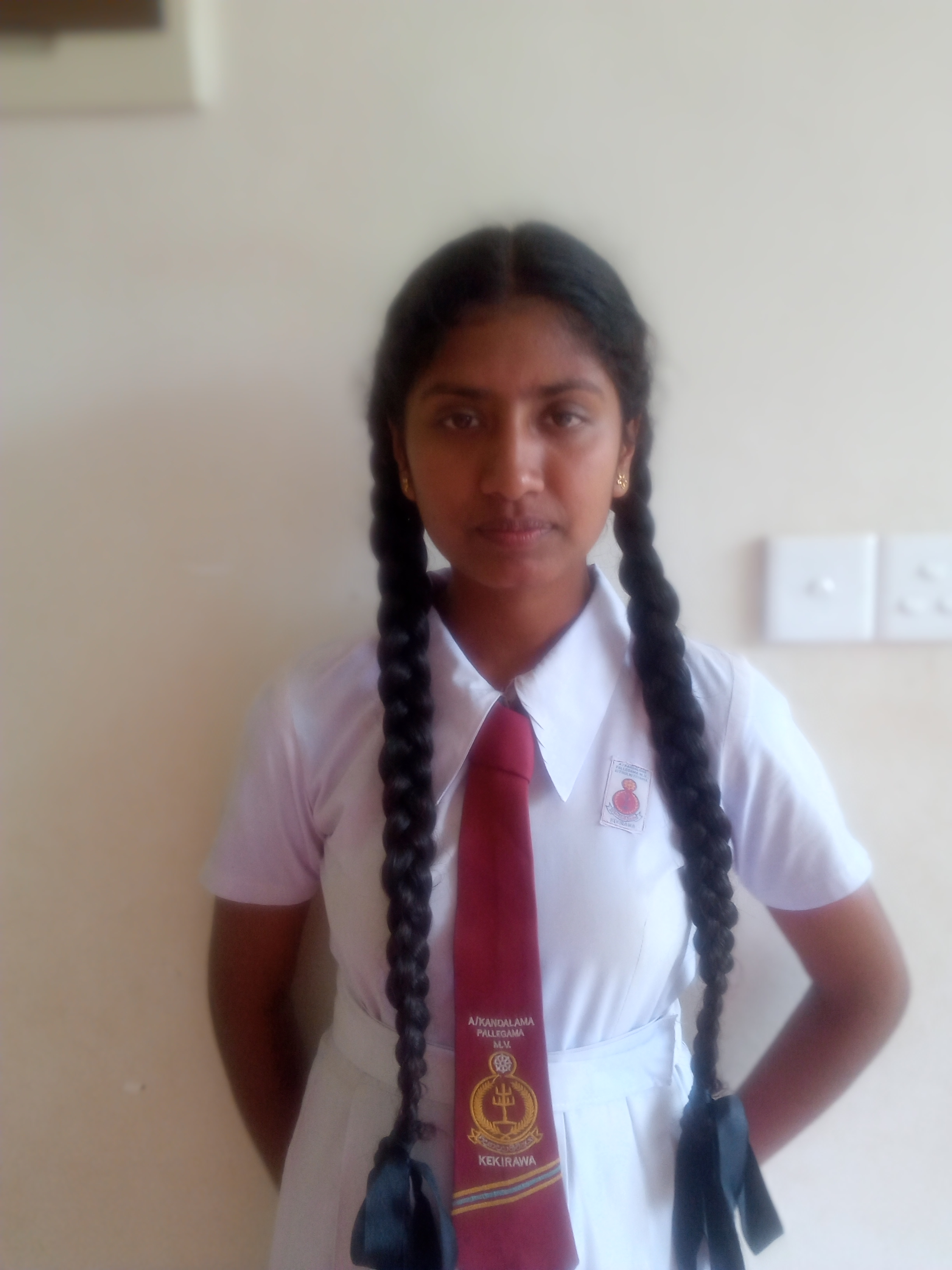 සදලි හංසිකා
